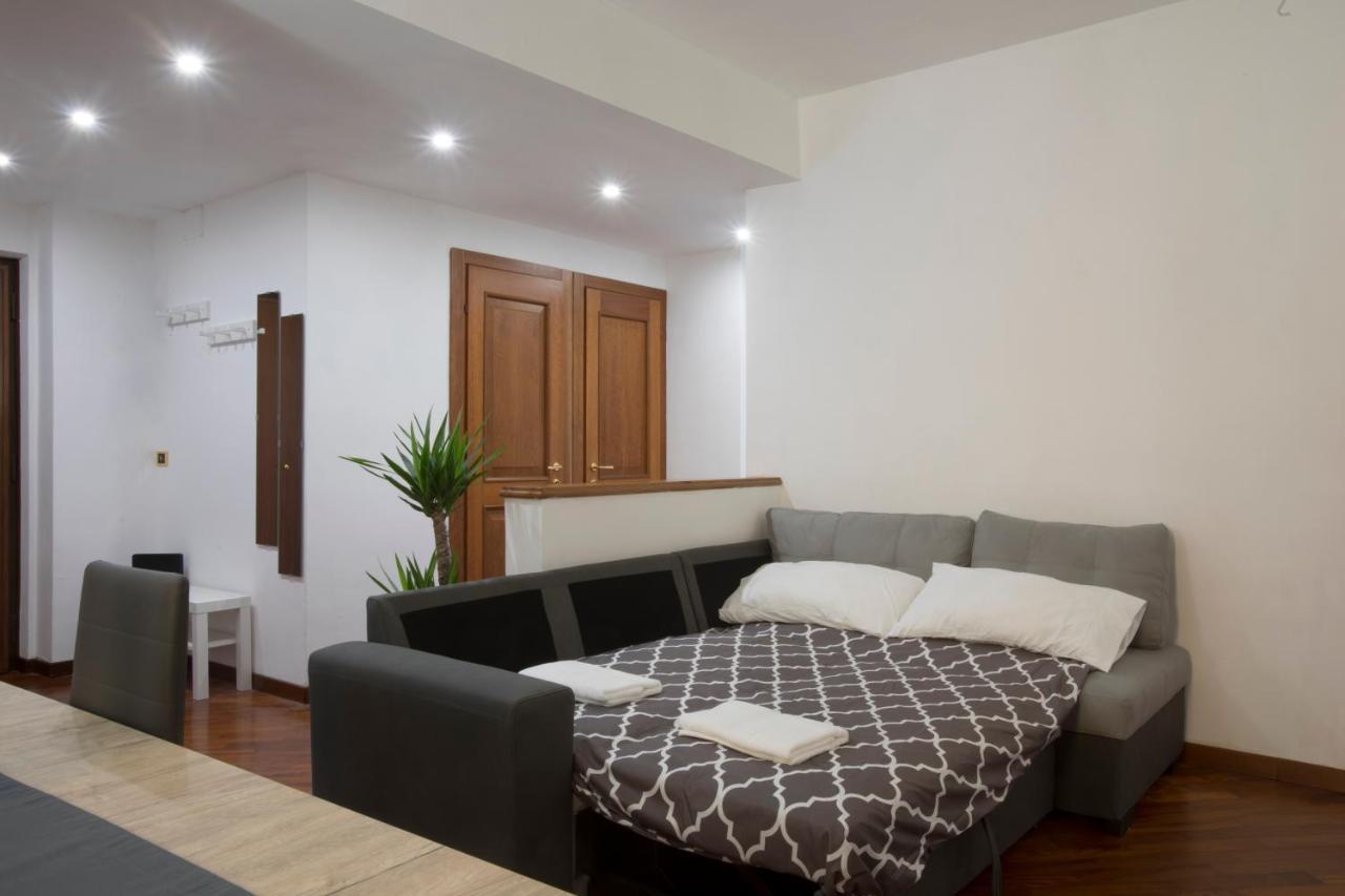 Appartamento Moderno Metro B San Paolo Рим Екстериор снимка