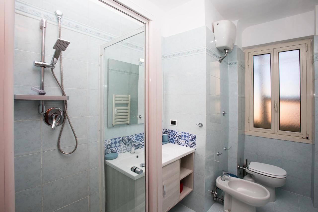 Appartamento Moderno Metro B San Paolo Рим Екстериор снимка