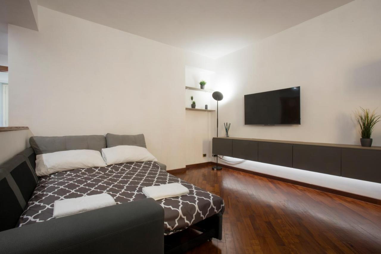 Appartamento Moderno Metro B San Paolo Рим Екстериор снимка